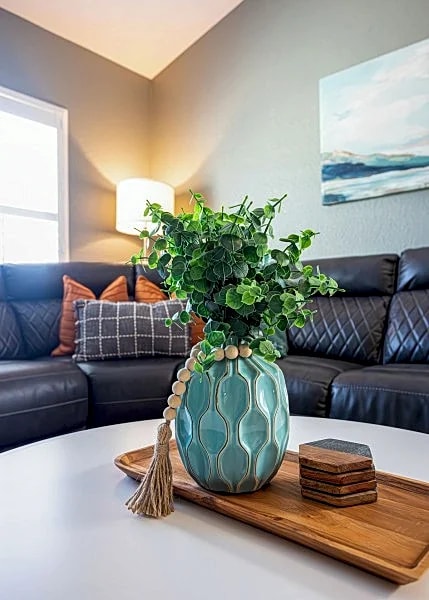 Heated Pool. 3 King Rooms! Sleeps 9! in Glendale, Arizona, United States — photo 3