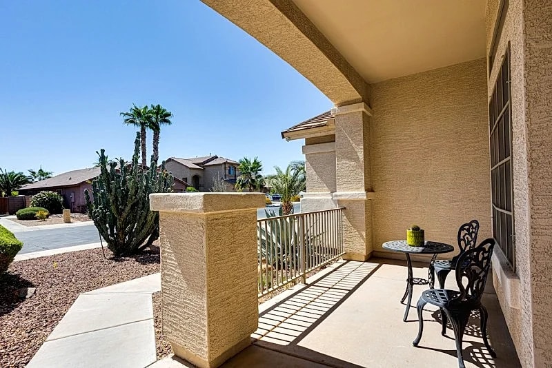 Golf Community w/Private Pool! Super Clean. in Maricopa, Arizona, United States — photo 4