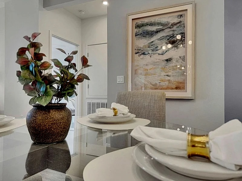 Resort Living in Ocotillo. 2 King Suites. Pool, Gym, Pickleball in Chandler, Arizona, United States — photo 4