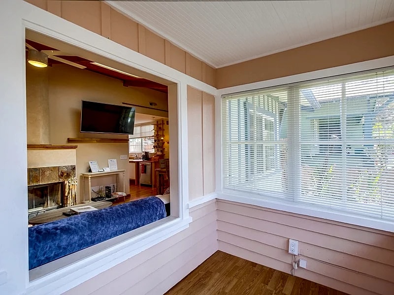 VIEW OB BEACH HOUSE DETAILS | SAN DIEGO VACATION RENTAL in San Diego, California, United States — photo 4