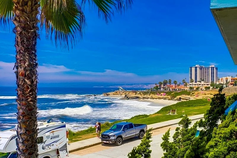 Perfect Sunsets: 2 Bedroom-2 Bath Condo with Unobstructed views of the Ocean in San Diego, California, United States — photo 2