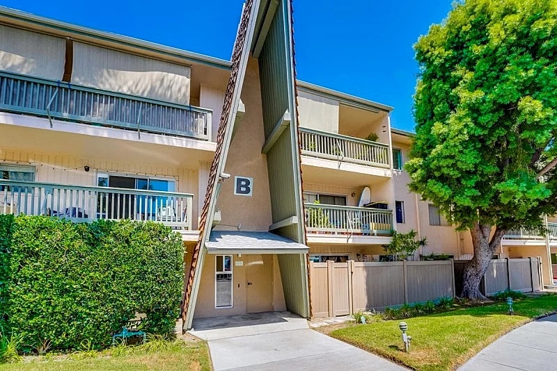 Point Loma Retreat - 1 BD apartment with swimming pool, pool table and gym equipment. in San Diego, California, United States — photo 5