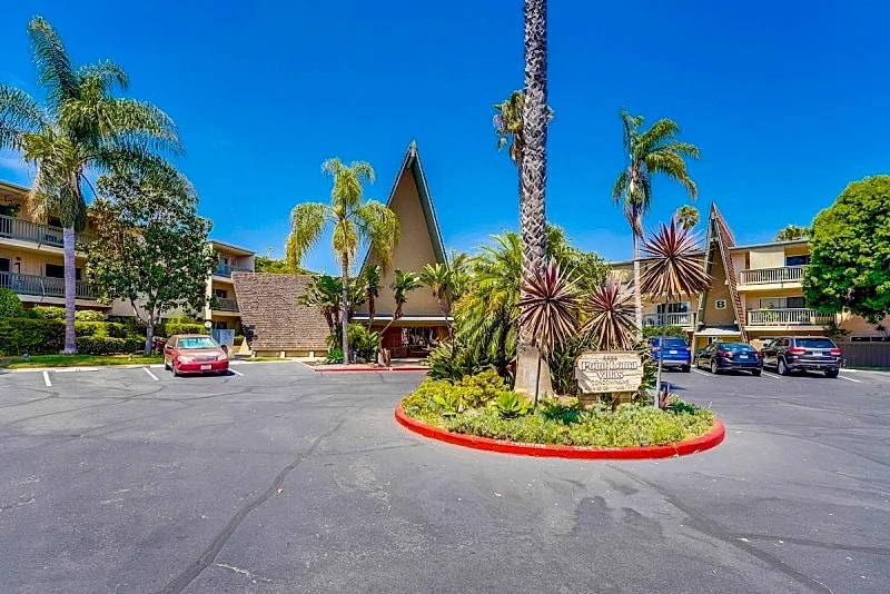 Point Loma Retreat - 1 BD apartment with swimming pool, pool table and gym equipment. in San Diego, California, United States — photo 2