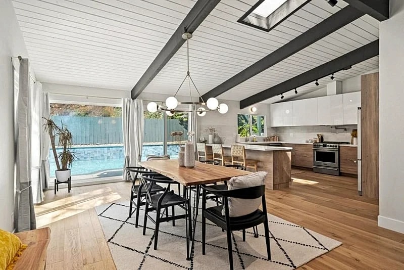 Pacific Beach Poolside Paradise in San Diego, California, United States — photo 2