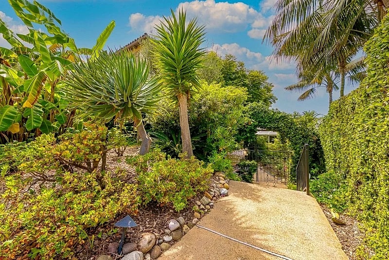 Coastal View is a 2 bedroom home in the Village area of La Jolla with ocean views in San Diego, California, United States — photo 2