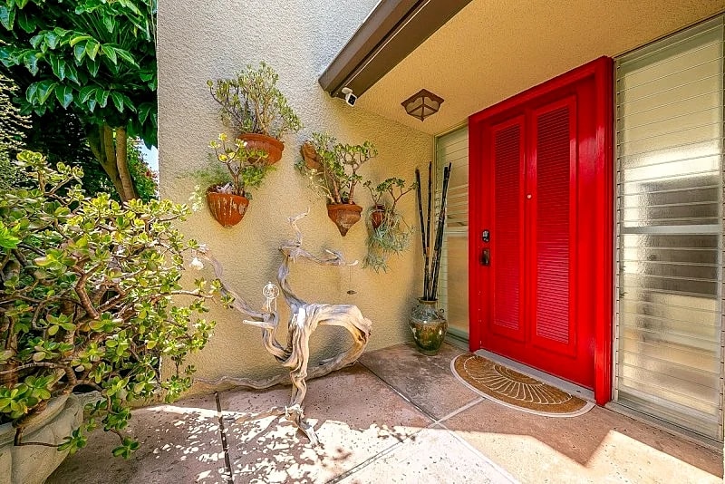 Coastal View is a 2 bedroom home in the Village area of La Jolla with ocean views in San Diego, California, United States — photo 4