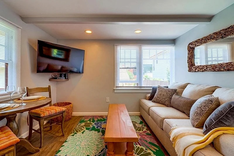 Bette's Bungalow: Perfect beach apartment, walking distance to Windansea Beach in San Diego, California, United States — photo 5