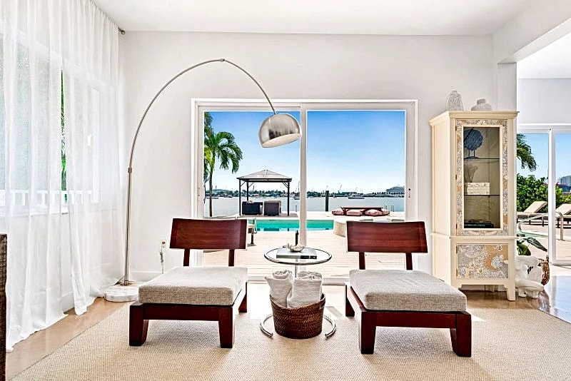 1372 VENETIAN STAR in Miami Beach, Florida, United States — photo 3