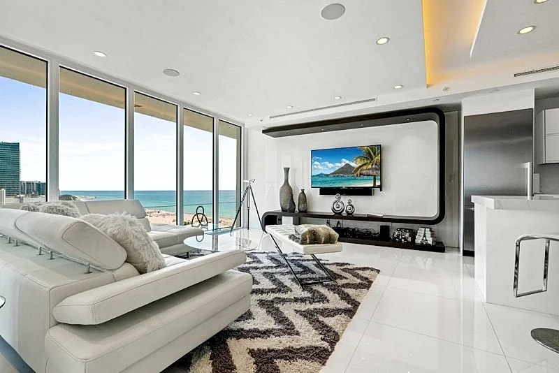 Oceanview Penthouse Condo at Decoplage -PH6 in Miami Beach, Florida, United States — photo 3