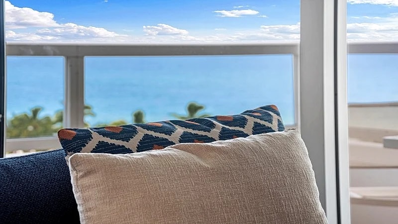 FONTAINEBLEAU 903 in Miami Beach, Florida, United States — photo 3