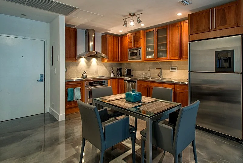 RONEY PALACE PH15