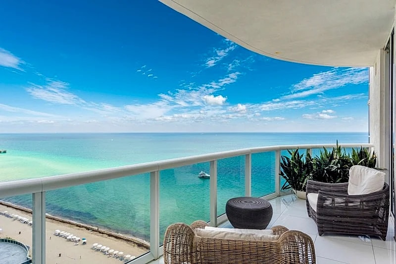 Full Ocean View Private Residence at Trump Tower