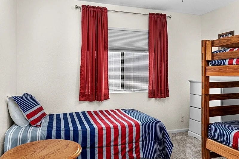 Lazy X-09 Recently Renovated 3 Bedroom, 2.5 Bath Waterfront Condo! in Osage Beach, Missouri, United States — photo 5