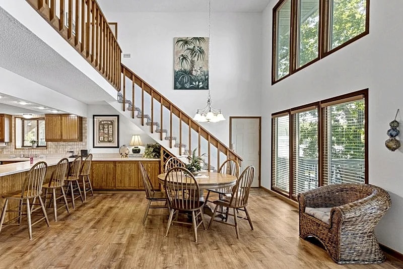 Teak Village 3- Multi-level Deck to Enjoy the Outdoors and View of the Lake! in Lake Ozark, Missouri, United States — photo 5