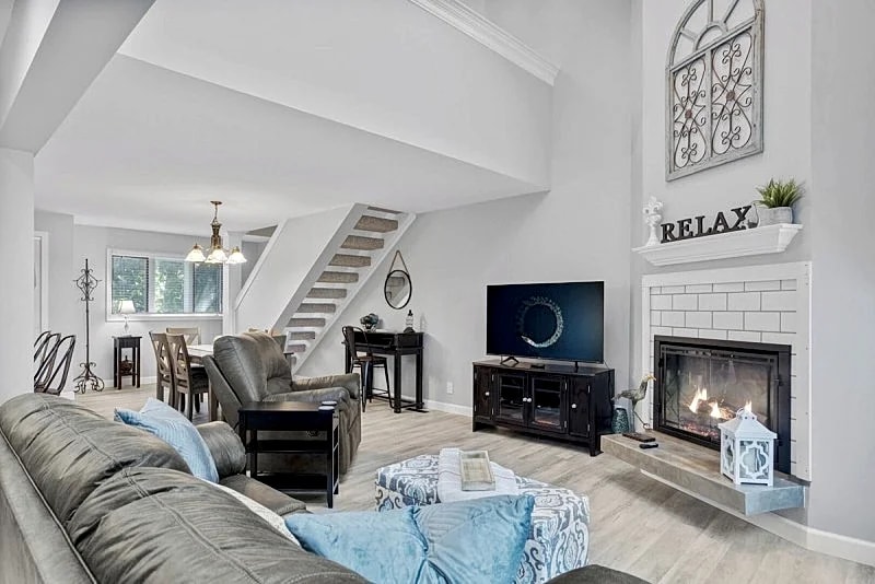 Knolls 0133 - Beautiful Top Floor Condo! in Osage Beach, Missouri, United States — photo 3