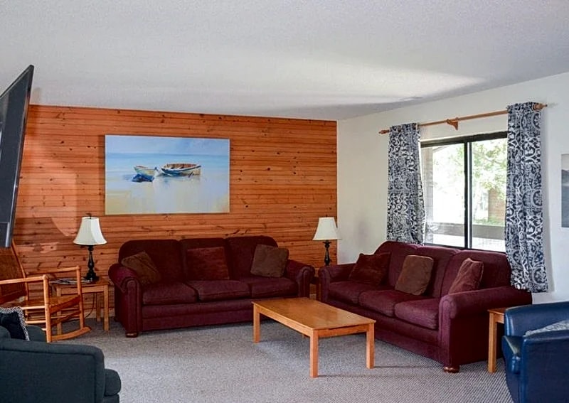 Lone Oak Point 37 - A Vintage Lake Vacation!