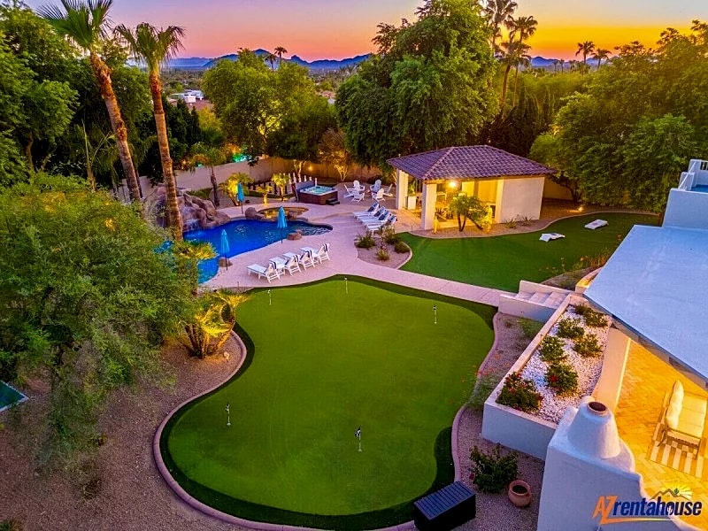 Private Paradise Resort with Waterslide+Pickleball+Putting Green+ Playset in Scottsdale, Arizona, United States — photo 4
