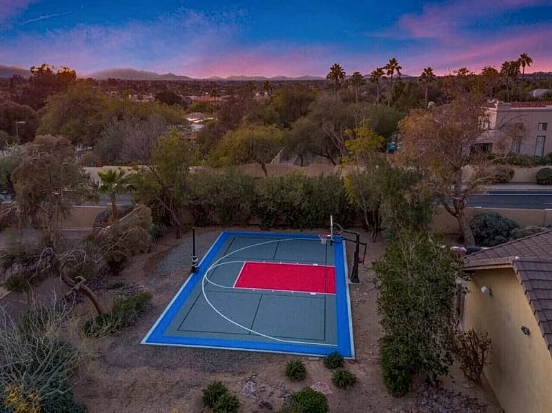 Million $ Dream Villa+Live in Luxury with It ALL+SportCourt+Putting Green+Hot Tub in Scottsdale, Arizona, United States — photo 2