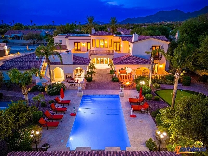 Paradise Castle in AZ+SportCourt+Game Room+Putting Green+Heated Pool & Spa+Has It All in Scottsdale, Arizona, United States — photo 4