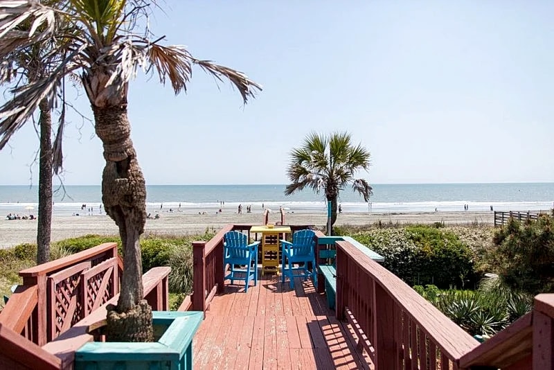 Funky Folly – Folly Beach Oceanfront Rentals - Pet Friendly in Folly Beach, South Carolina, United States — photo 1