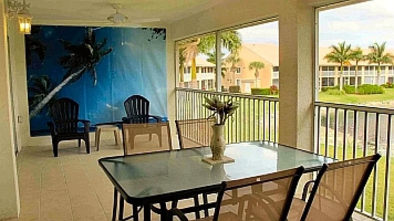00118 in Naples, Florida, United States — photo 4