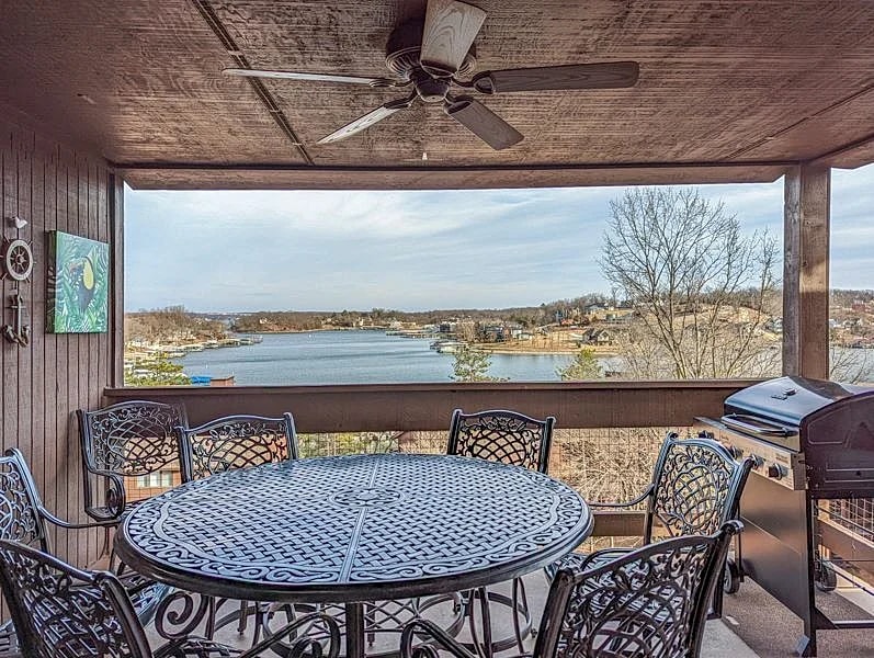 Knolls 1124 - Beautiful Upper Level Condo! in Osage Beach, Missouri, United States — photo 3