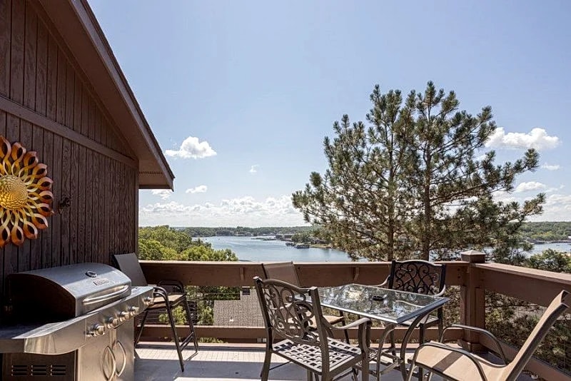 Knolls 1234 - Top Floor Condo with Great View! in Osage Beach, Missouri, United States — photo 4