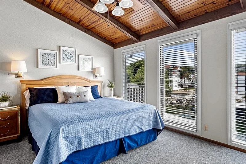 Southwood Shores 304-4B - Updated Top Floor Condo! in Lake Ozark, Missouri, United States — photo 4
