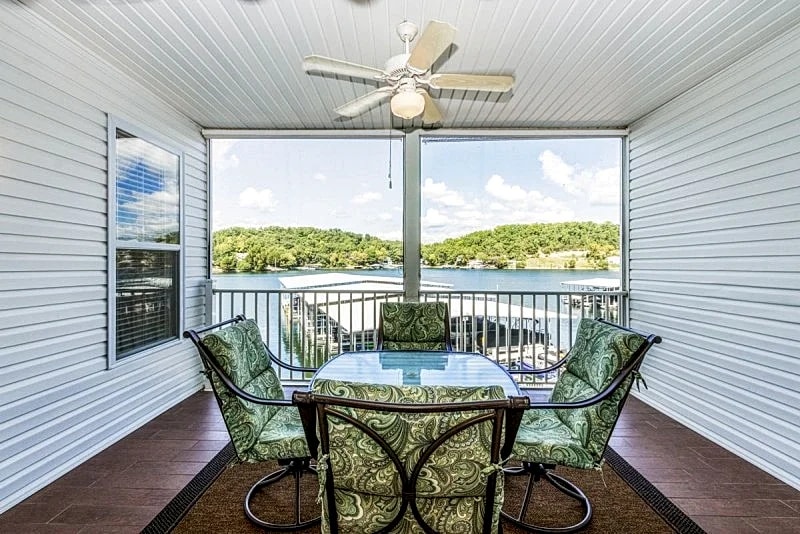 Newport 107-Four bedroom, waterfront condo located in Lake Ozark! in Lake Ozark, Missouri, United States — photo 4