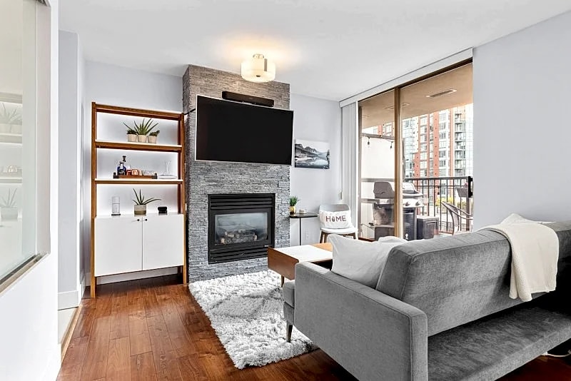 Cute & cozy Vancouver~Downtown/Yaletown condo, walk to everything! A/C!