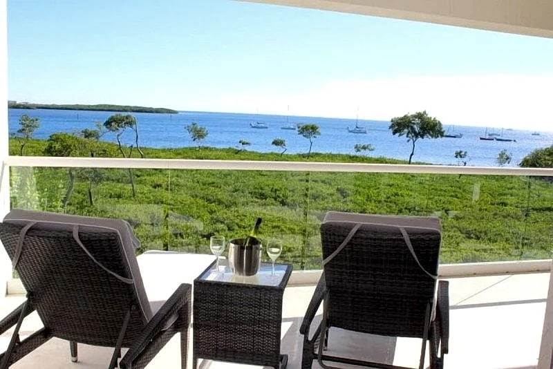 LUXURY VIP SUITE - INDOOR PICKLEBALL - STUNNING OCEAN VIEWS - OCEANFRONT RESORT!