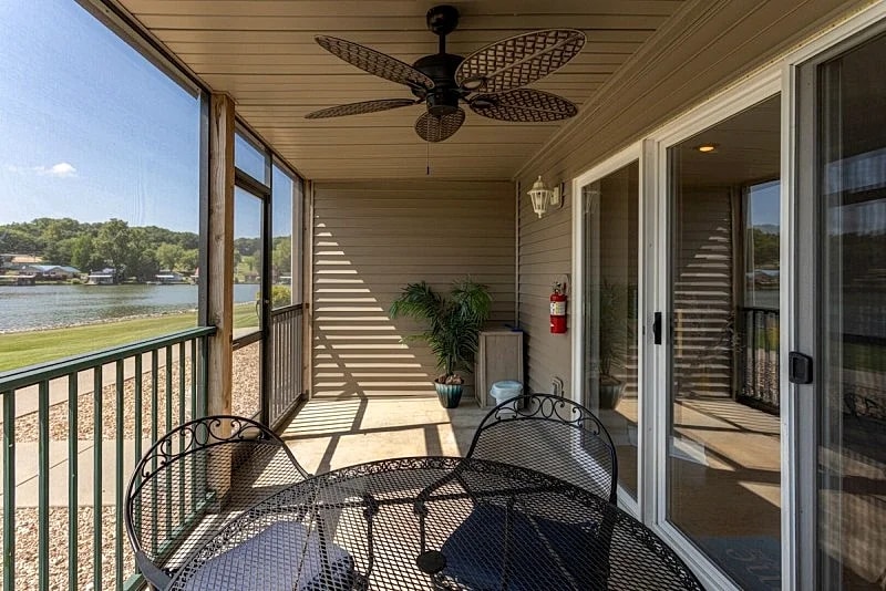 Cedar Glen 238-1I - Lovely Ground Floor Condo with Walkout to Pool! in Camdenton, Missouri, United States — photo 2