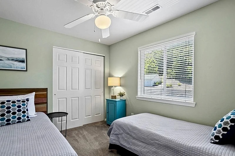 Cedar Heights 67-3A - Camdenton Condo with Spectacular View! in Camdenton, Missouri, United States — photo 3