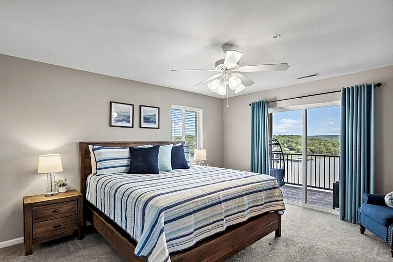 Cedar Heights 67-3A - Camdenton Condo with Spectacular View! in Camdenton, Missouri, United States — photo 4