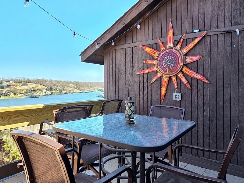 Knolls 1233 - Beautiful Condo with Great Views! in Osage Beach, Missouri, United States — photo 1