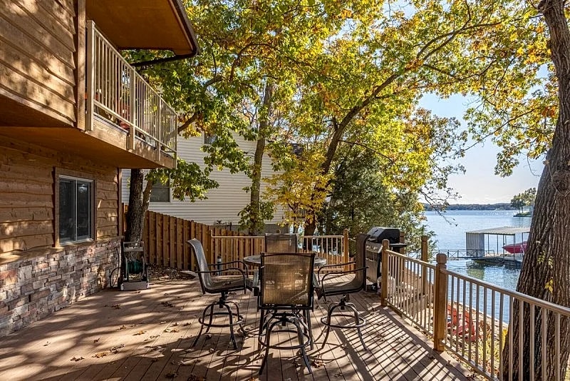 Hook Lane - Massive Waterfront Home! in Camdenton, Missouri, United States — photo 2