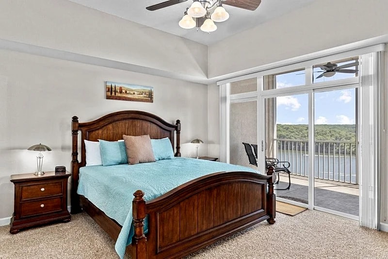 Towers 9110 - Beautiful Condo with 16x40ft Boat Slip! in Osage Beach, Missouri, United States — photo 5