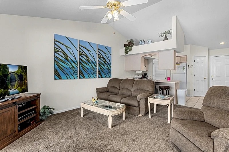 Lighthouse Landing 5-403 - Waterfront Condo with Screened Deck! in Lake Ozark, Missouri, United States — photo 2
