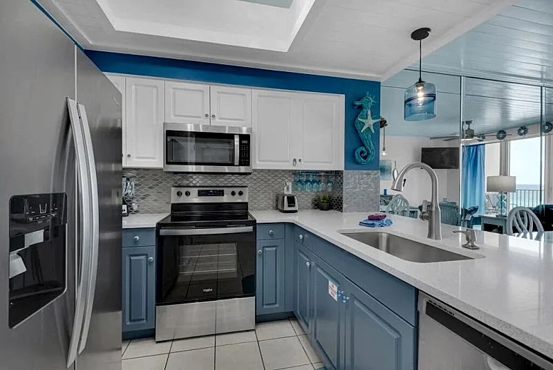 Seaglitz - 2 Bed 2 Bath Oceanfront Condo Sleep 8 - Miramar Beach in Miramar Beach, Florida, United States — photo 5