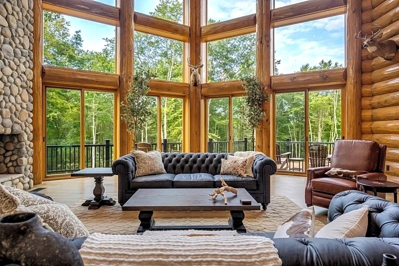 "Grand Lodge" Majestic 9,800 sq ft, 10-Bed, 6-Bath, Indoor Pool, Game Room, Whole House Sound System in Lake Harmony, Pennsylvania, United States — photo 5