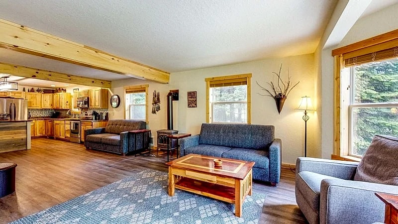 Deer Pines-family friendly-remodeled in knotty pine-firepit in the backyard in McCall, Idaho, United States — photo 4