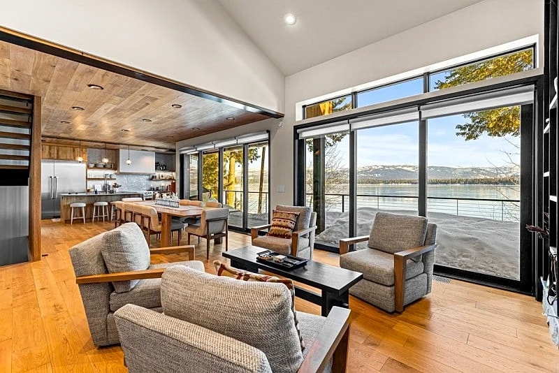 Lakefront Mtn Modern - on Payette Lake, amazing views, private beach, dock, game room in McCall, Idaho, United States — photo 3