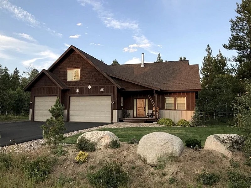 TJ's Mountain Haus: Hot Tub, Air Conditioning, Pet Friendly in McCall, Idaho, United States — photo 2