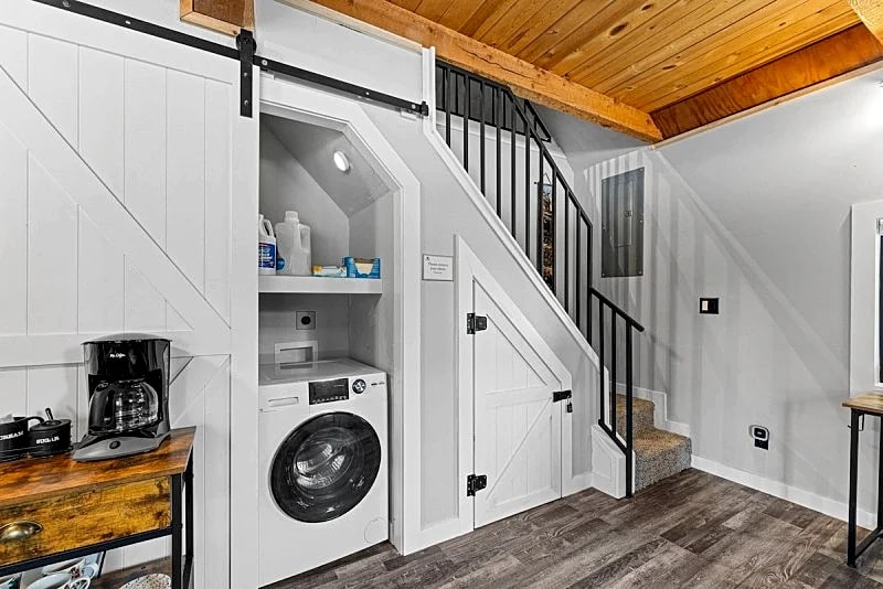 Blue Haven - Wooded, pet friendly home w/ trailer parking, AC, and deck in Donnelly, Idaho, United States — photo 2