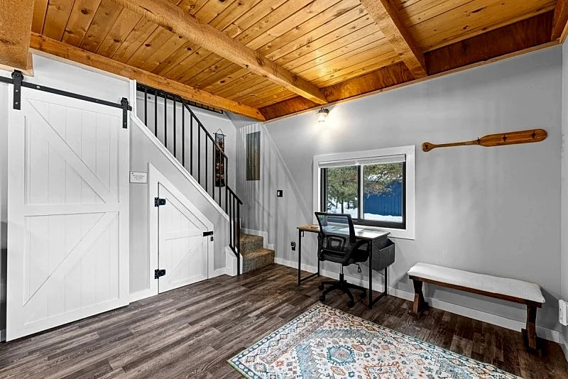 Blue Haven - Wooded, pet friendly home w/ trailer parking, AC, and deck in Donnelly, Idaho, United States — photo 4