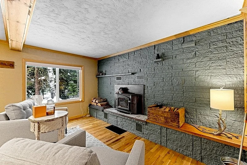 Boujee Bear - Cozy family retreat w/large driveway in McCall, Idaho, United States — photo 4