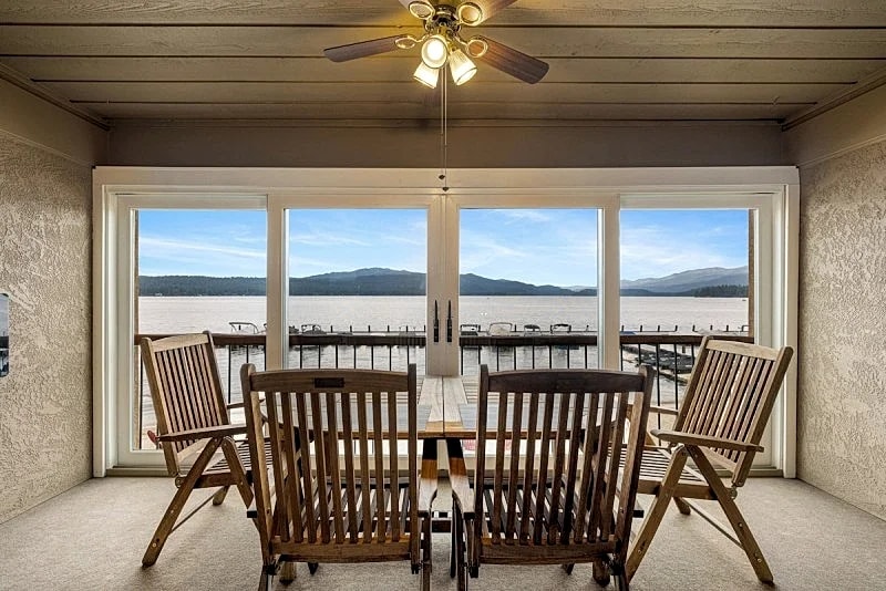 New* Lake Time - Crystal Beach - Lakefront - Beach - Seasonal Pool in McCall, Idaho, United States — photo 1