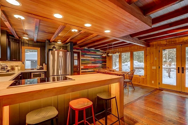The Back Cabin - Payette lake access - Quiet - Cozy - Wooded setting in McCall, Idaho, United States — photo 5