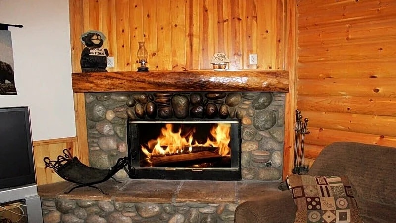 Aspen Glen - Hot Tub/Game Tables/Dogs OK - Big Bear Lake in Big Bear Lake, California, United States — photo 2