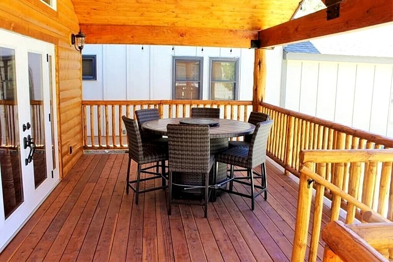 Village Hideaway - Fire Pit & Steps to Village - Big Bear Lake in Big Bear Lake, California, United States — photo 2
